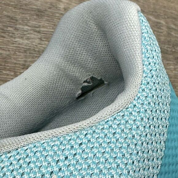 Nike~Women’s~Run~ Blue/Lgt. Gray~All Day Low Top Comfort Sneakers~Size 9.5 - Picture 9 of 11